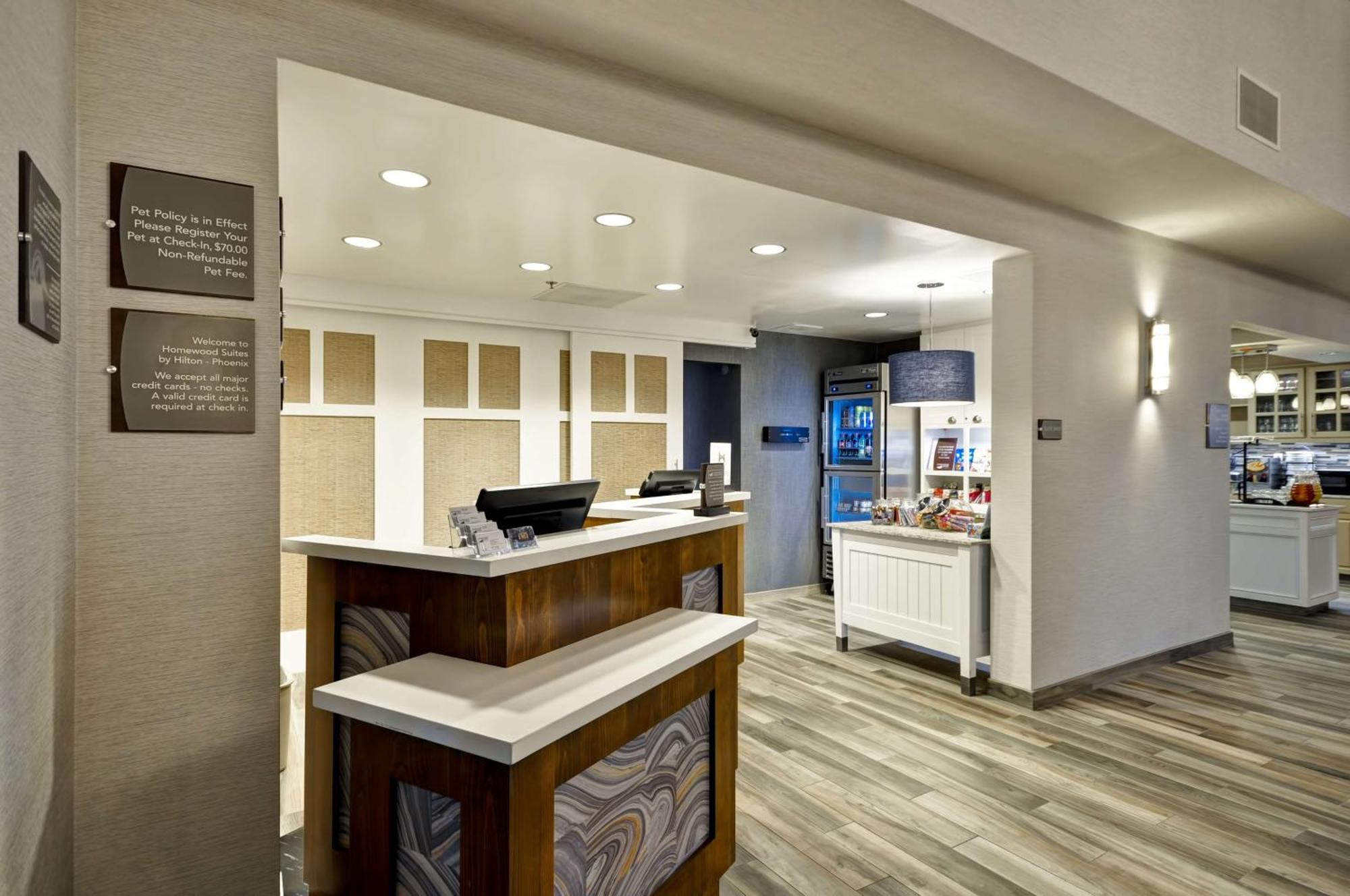 Homewood Suites By Hilton Phoenix-Biltmore מראה חיצוני תמונה