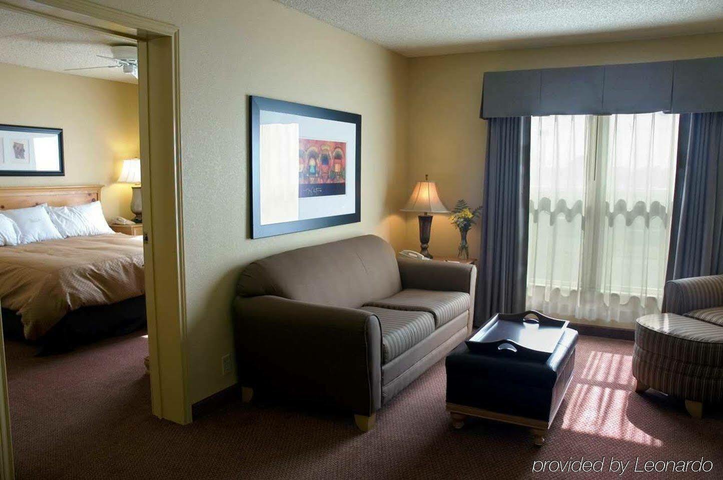 Homewood Suites By Hilton Phoenix-Biltmore מראה חיצוני תמונה