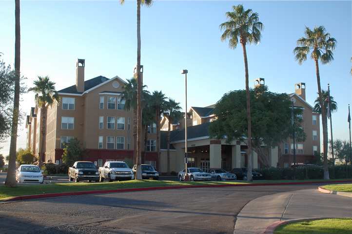 Homewood Suites By Hilton Phoenix-Biltmore מראה חיצוני תמונה